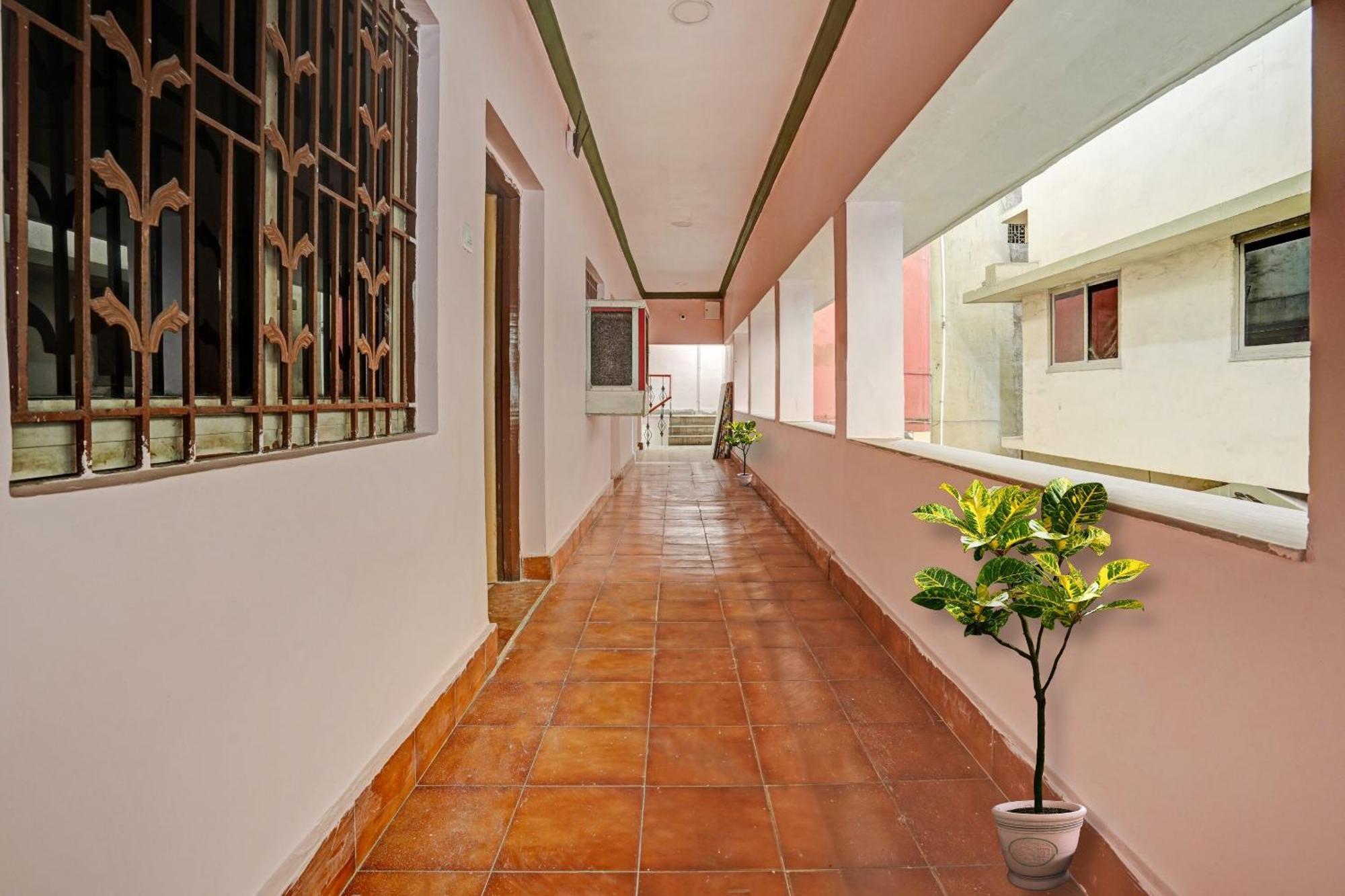 Rāipur Hotel O B N Palace מראה חיצוני תמונה