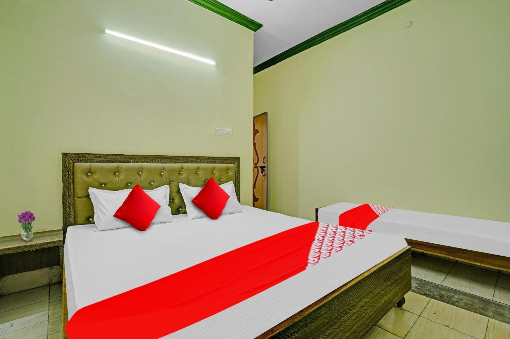 Rāipur Hotel O B N Palace מראה חיצוני תמונה